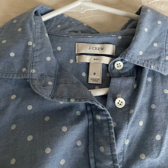 Boys J crew Button Up Long Sleeve - Picture 2 of 5